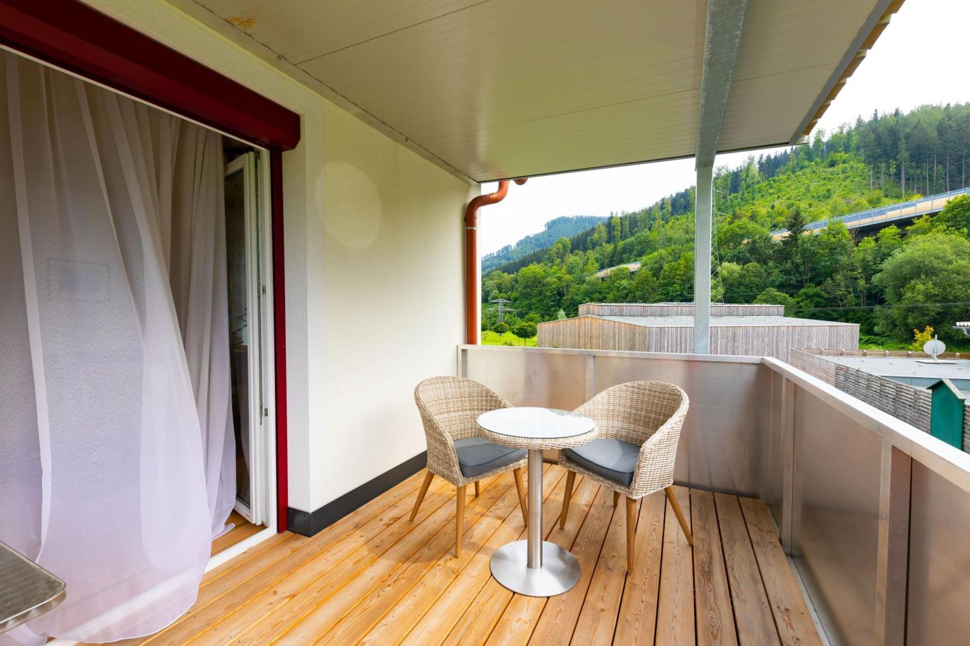 Apartmenthaus Pastner Am Teich Uebelbach Экстерьер фото